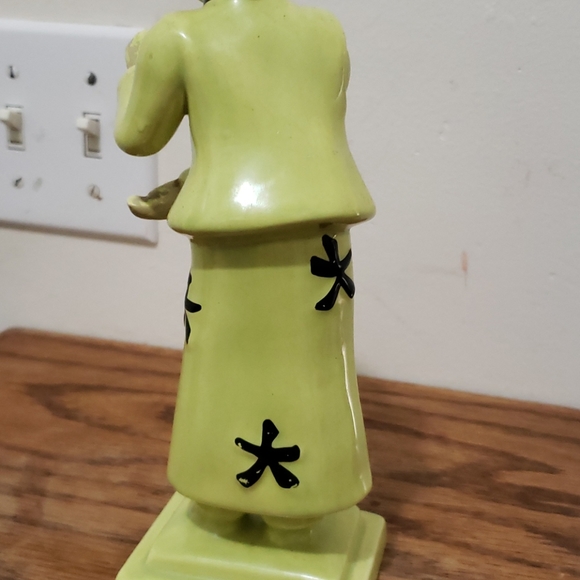 Unique Japanese Yona figure - Picture 8 of 8